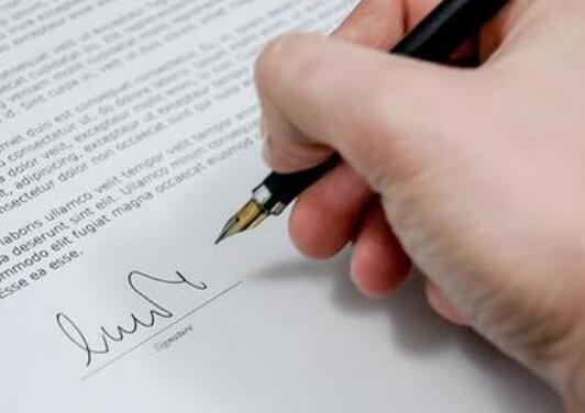 公司要求签空白合同怎么办?劳动者遇到了空白合同可以签订吗?